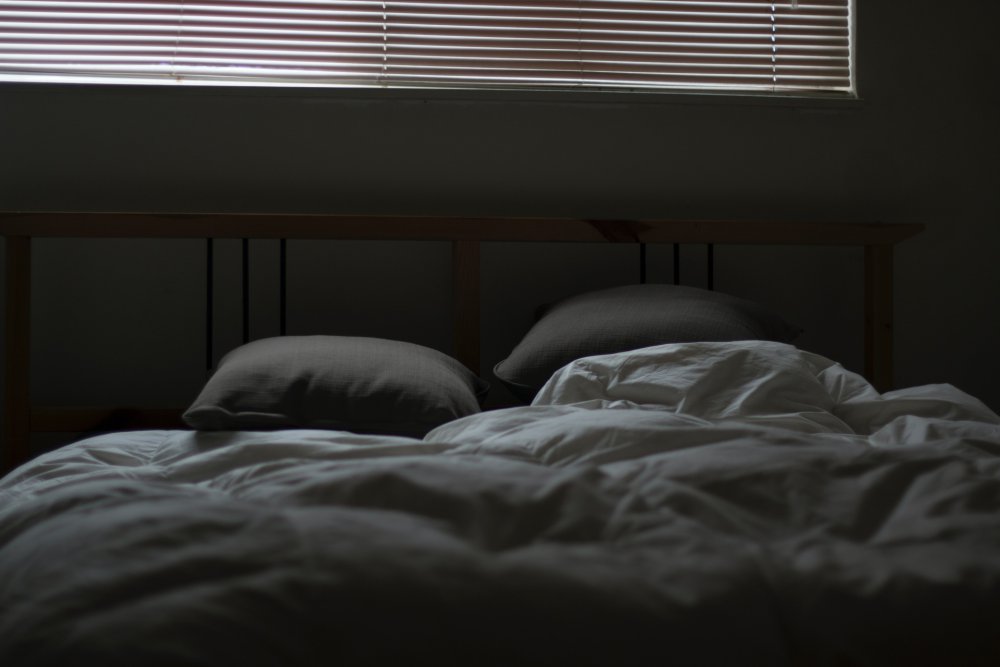 Zaburzenia snu – skutki dla zdrowia. Jak rozpoznać zaburzenia snu