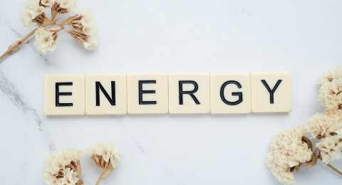 Koenzym Q10 – gdzie występuje, jaka jest jego rola i jaki suplement wybrać? 